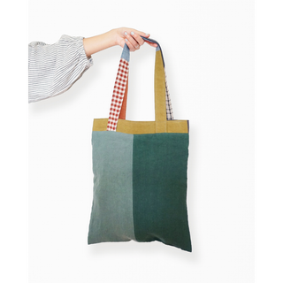 Stash Pocket Tote