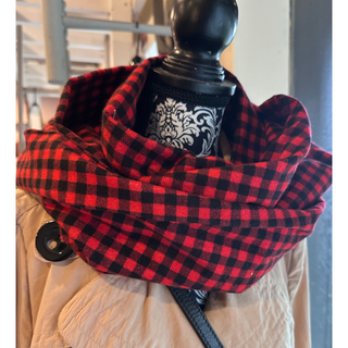 PA DAY - INFINITY SCARF GIFT (7-14 yo)